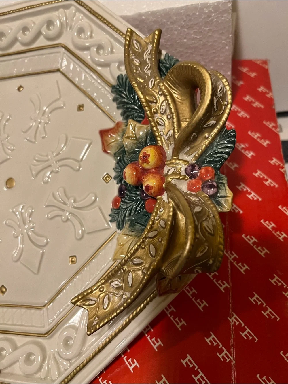 NWT FITZ & FLOYD SNOWY WOODS PLATTER FOR TUREEN.